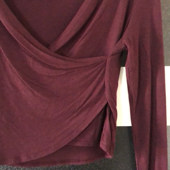 Talula LS Crop - Picture 3 of 4